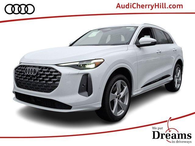 new 2025 Audi Q5 car, priced at $61,300