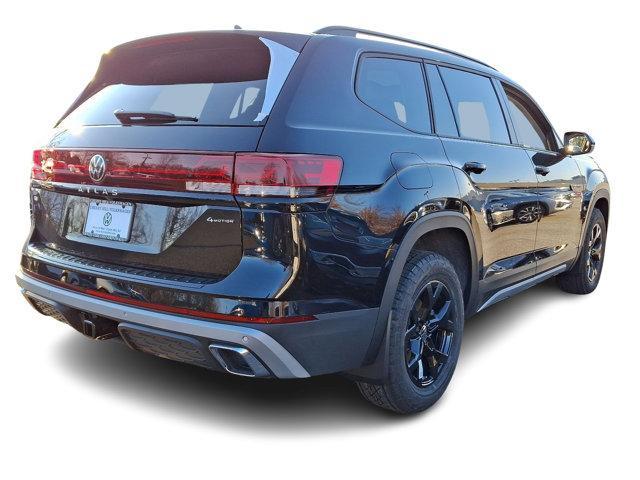 new 2025 Volkswagen Atlas car, priced at $49,076