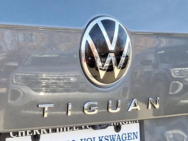 new 2024 Volkswagen Tiguan car, priced at $35,711