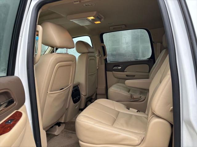 used 2013 Chevrolet Suburban car, priced at $11,400