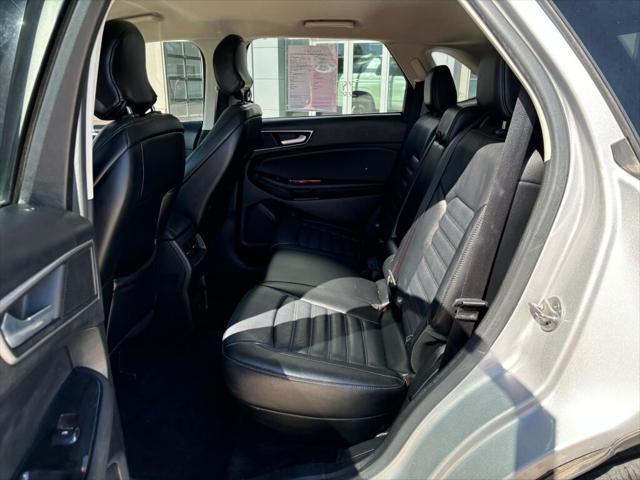 used 2015 Ford Edge car, priced at $11,900