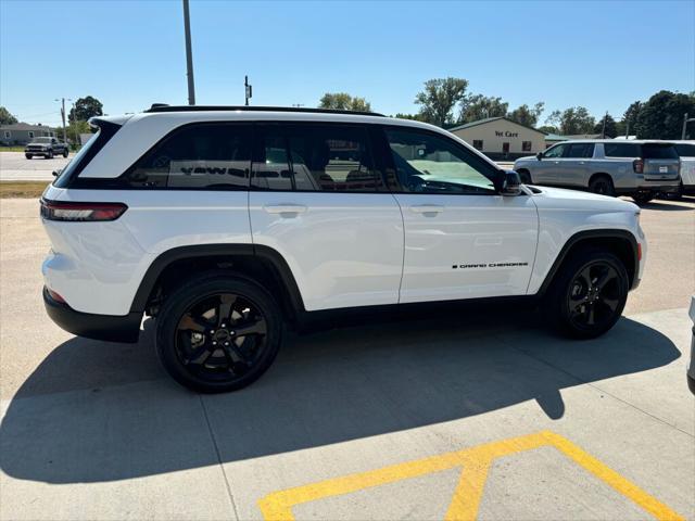 used 2023 Jeep Grand Cherokee car, priced at $35,000