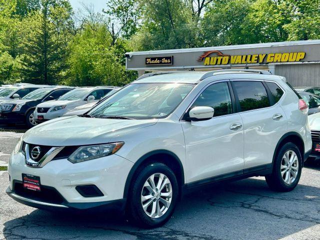 used 2015 Nissan Rogue car, priced at $11,490