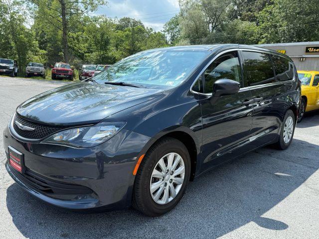 used 2019 Chrysler Pacifica car, priced at $12,470