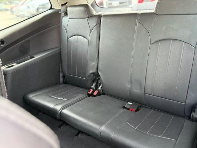 used 2015 Chevrolet Traverse car, priced at $9,450