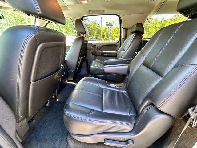 used 2007 Chevrolet Suburban car, priced at $10,990