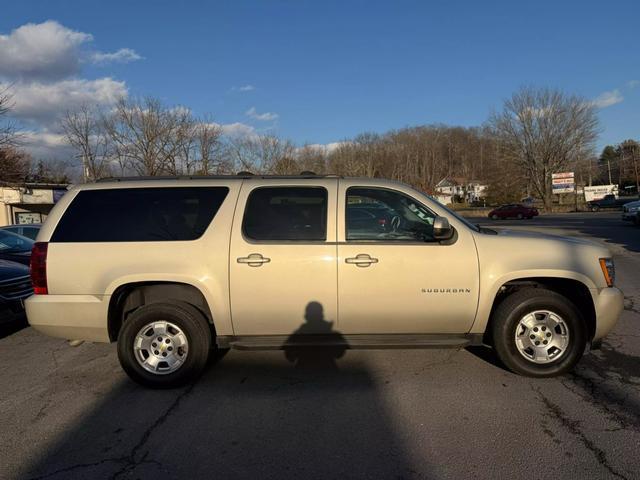 used 2013 Chevrolet Suburban car, priced at $13,490