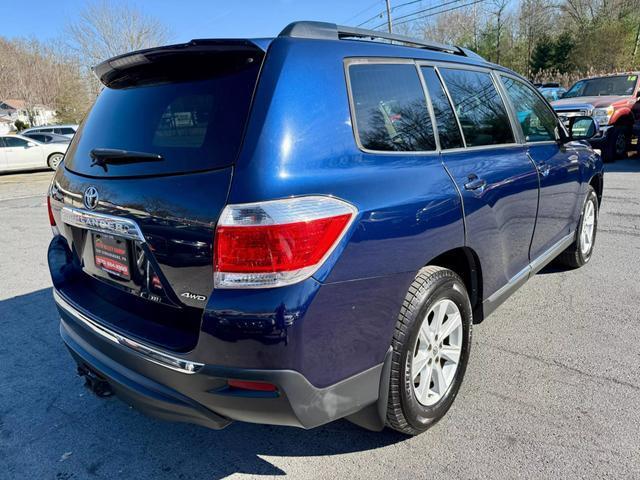 used 2013 Toyota Highlander car, priced at $14,490