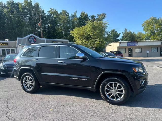 used 2016 Jeep Grand Cherokee car, priced at $14,700