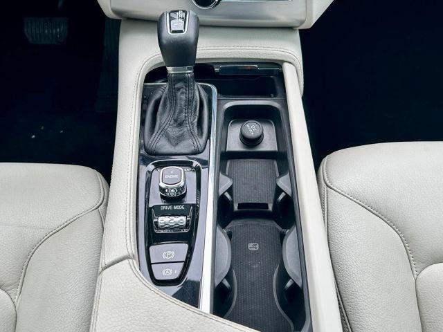 used 2016 Volvo XC90 car, priced at $13,490