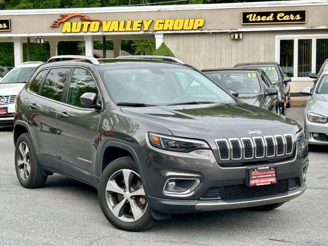 used 2019 Jeep Cherokee car, priced at $16,490