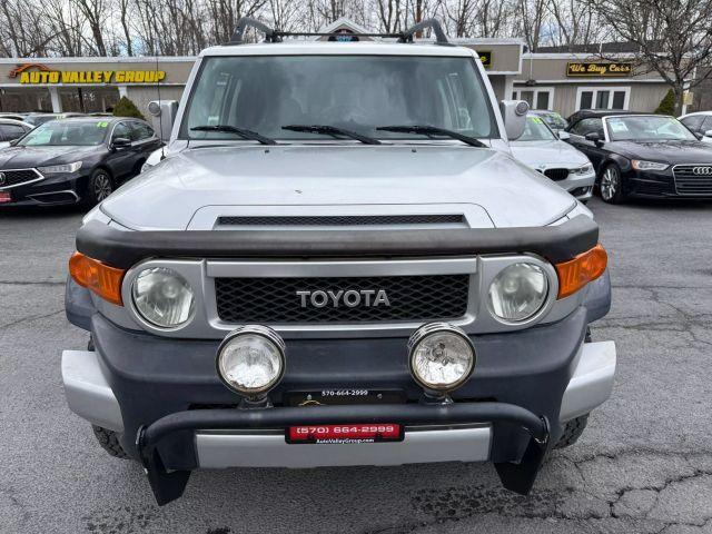 used 2007 Toyota FJ Cruiser car, priced at $9,990