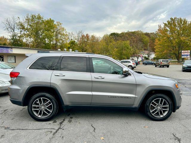 used 2017 Jeep Grand Cherokee car, priced at $13,990