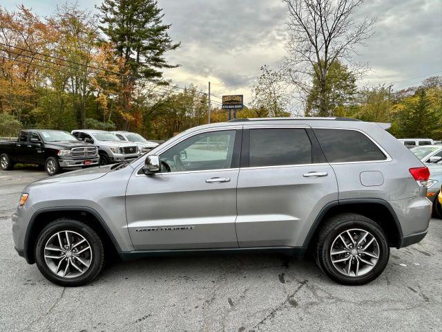 used 2017 Jeep Grand Cherokee car, priced at $13,990