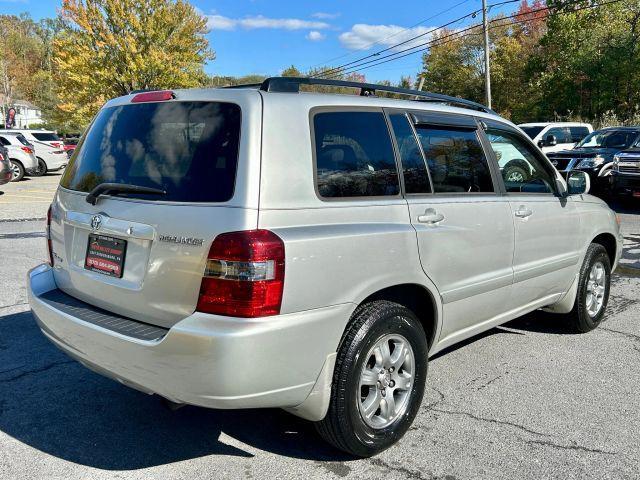 used 2006 Toyota Highlander car, priced at $7,990
