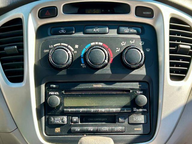 used 2006 Toyota Highlander car, priced at $7,990