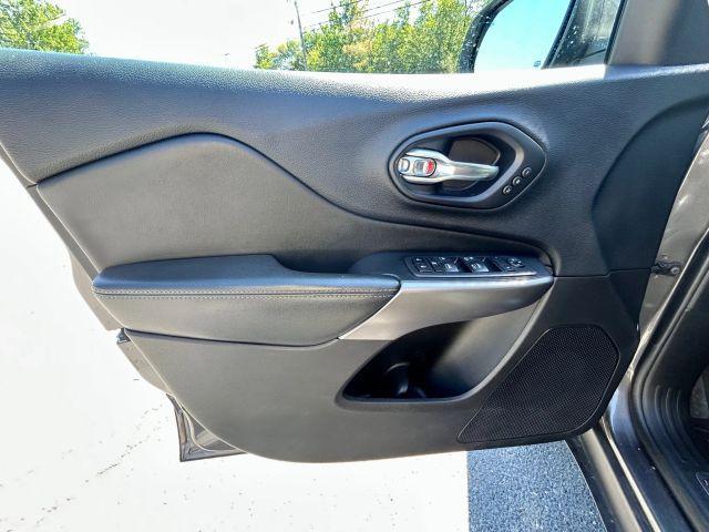 used 2019 Jeep Cherokee car, priced at $14,890