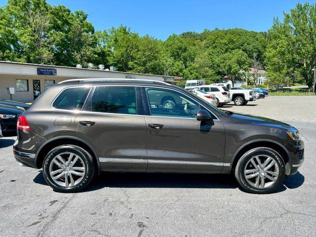 used 2016 Volkswagen Touareg car, priced at $19,990