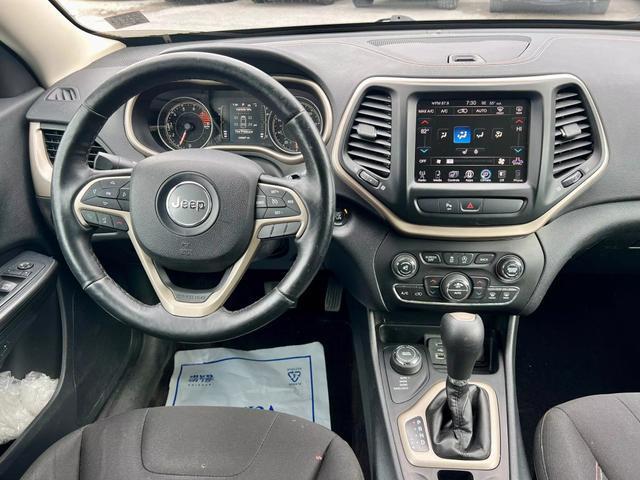 used 2016 Jeep Cherokee car, priced at $9,990