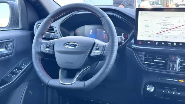 new 2025 Ford Escape car, priced at $33,327