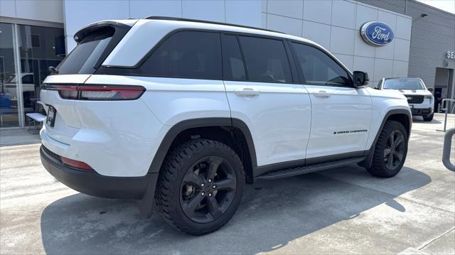 used 2022 Jeep Grand Cherokee car, priced at $33,895
