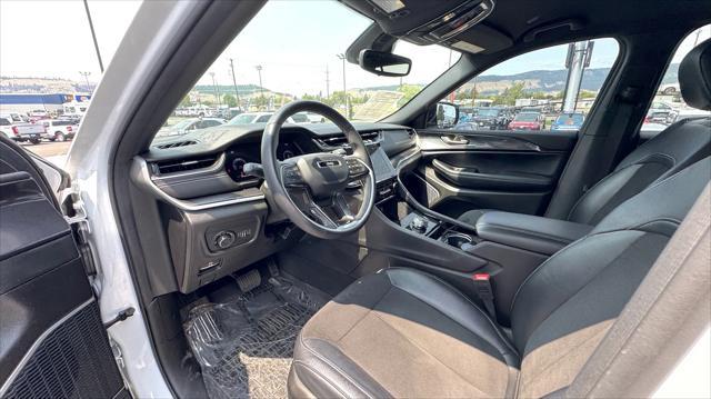 used 2022 Jeep Grand Cherokee car, priced at $33,895
