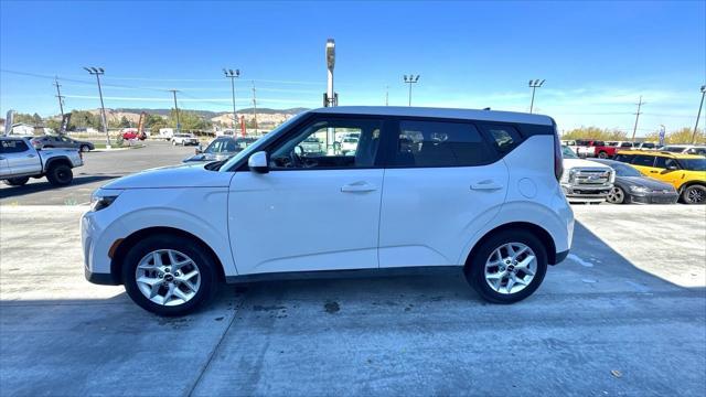 used 2023 Kia Soul car, priced at $17,906