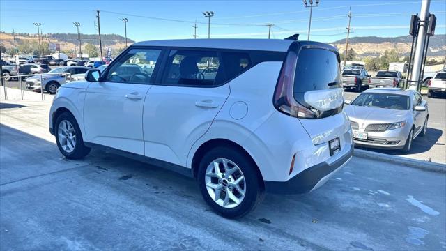 used 2023 Kia Soul car, priced at $17,906