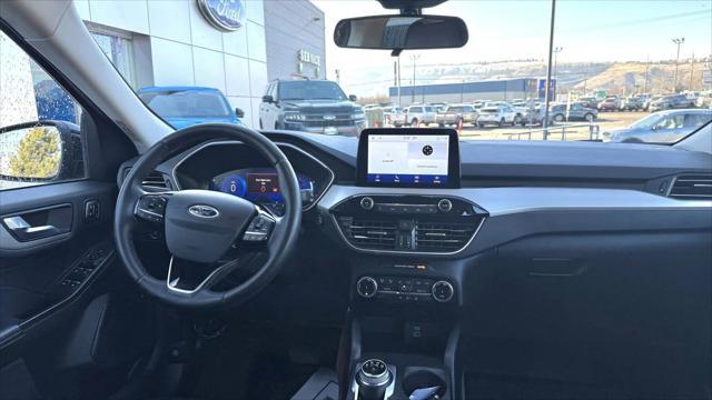 used 2022 Ford Escape car, priced at $22,406