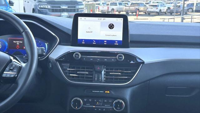 used 2022 Ford Escape car, priced at $22,406