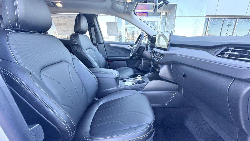 new 2025 Ford Escape PHEV car, priced at $37,437