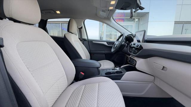 used 2022 Ford Escape car, priced at $22,406