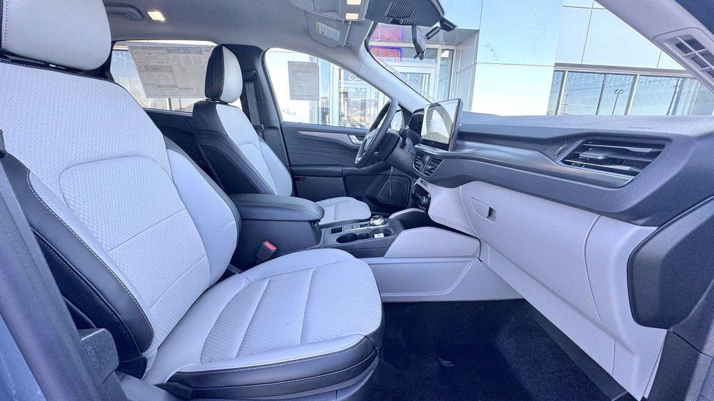 new 2025 Ford Escape PHEV car, priced at $30,739