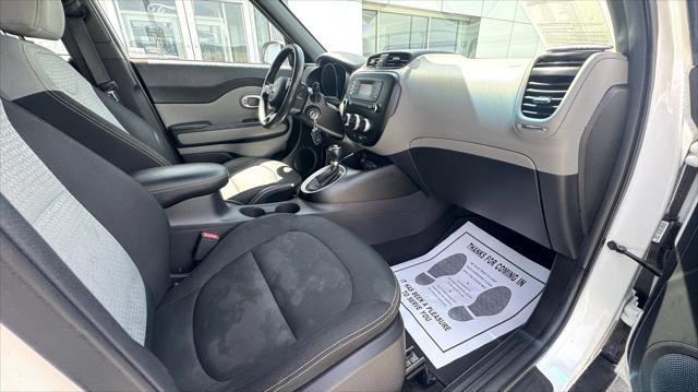 used 2015 Kia Soul car, priced at $8,906