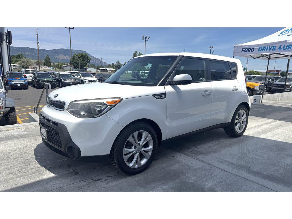 used 2015 Kia Soul car, priced at $8,906