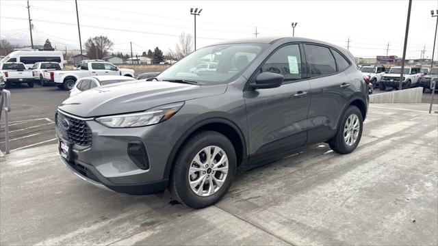 new 2025 Ford Escape car, priced at $33,695