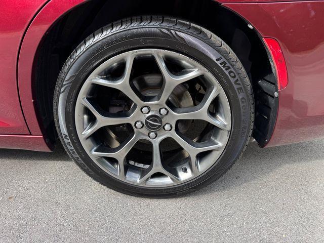 used 2018 Chrysler 300 car, priced at $14,277