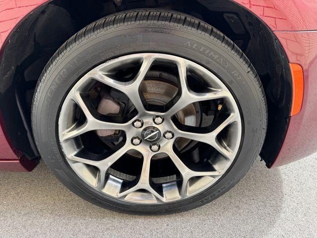 used 2018 Chrysler 300 car, priced at $14,277