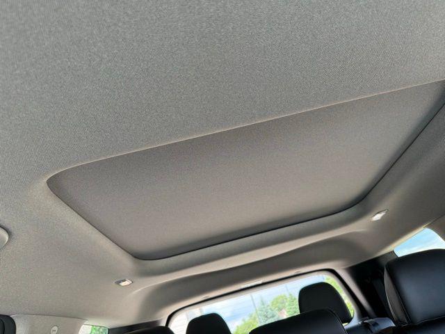 used 2024 Hyundai SANTA FE HEV car, priced at $38,997