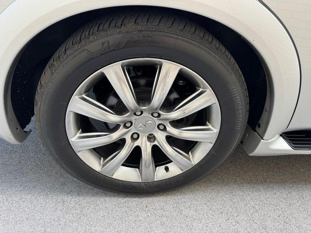 used 2011 INFINITI QX56 car, priced at $8,844