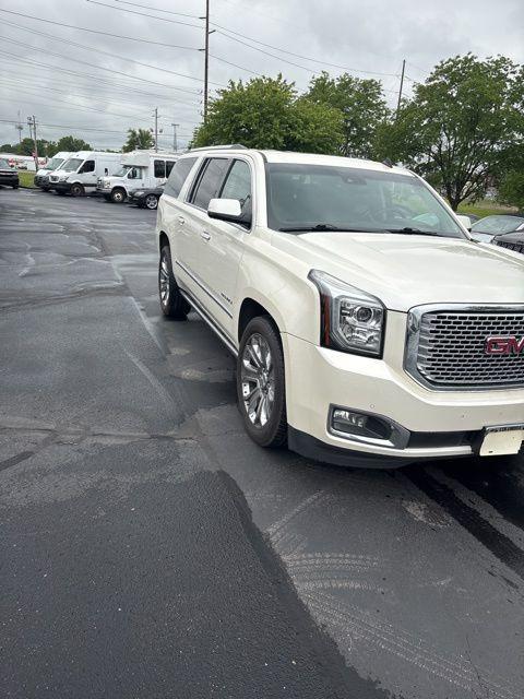 used 2015 GMC Yukon XL car, priced at $21,995