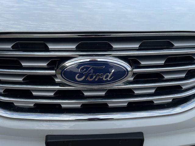 used 2022 Ford Edge car, priced at $21,499