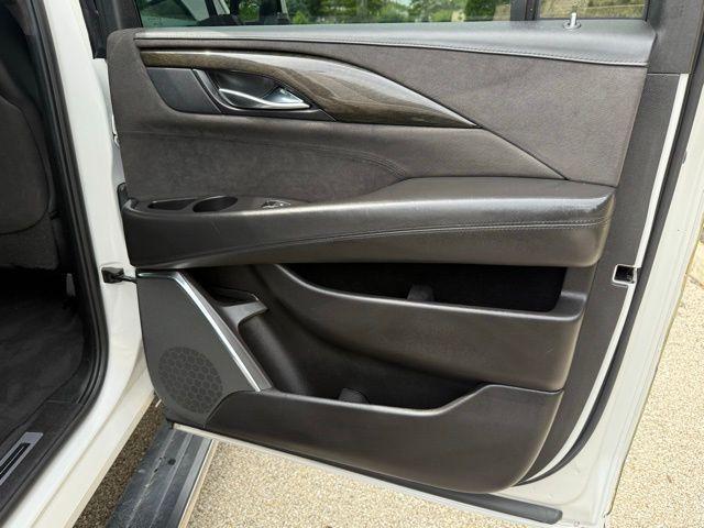 used 2017 Cadillac Escalade ESV car, priced at $29,744