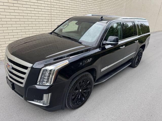 used 2020 Cadillac Escalade ESV car, priced at $29,977