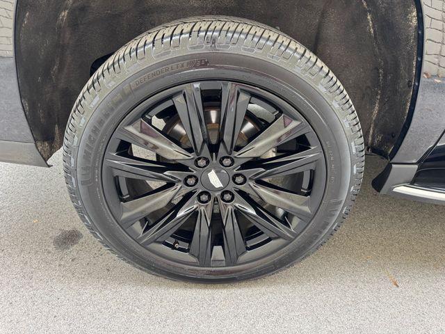 used 2020 Cadillac Escalade ESV car, priced at $29,977