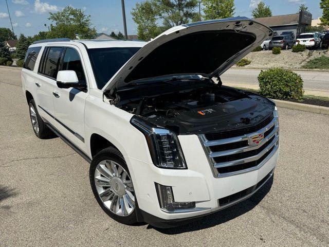 used 2019 Cadillac Escalade ESV car, priced at $40,960