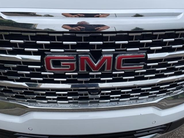 used 2023 GMC Acadia car, priced at $32,873