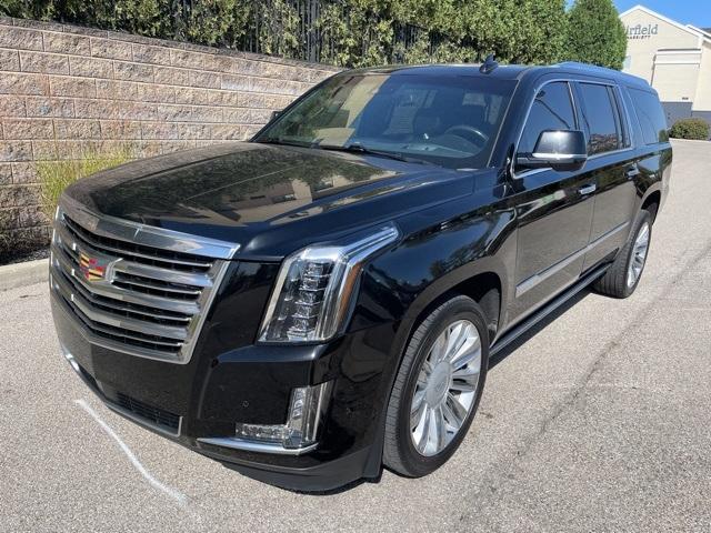 used 2020 Cadillac Escalade ESV car, priced at $41,082