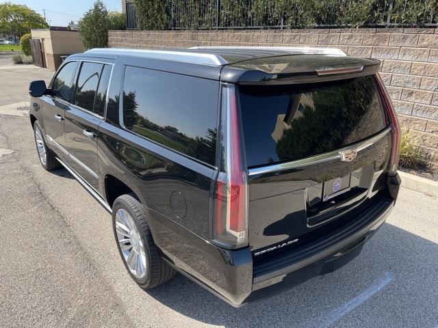 used 2020 Cadillac Escalade ESV car, priced at $41,082