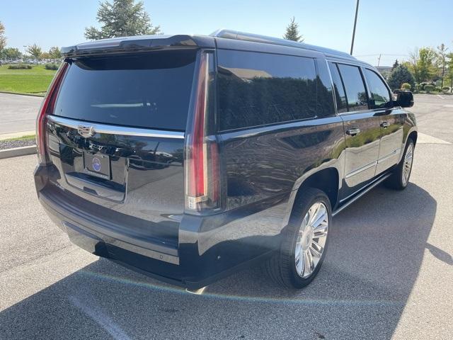 used 2020 Cadillac Escalade ESV car, priced at $41,082